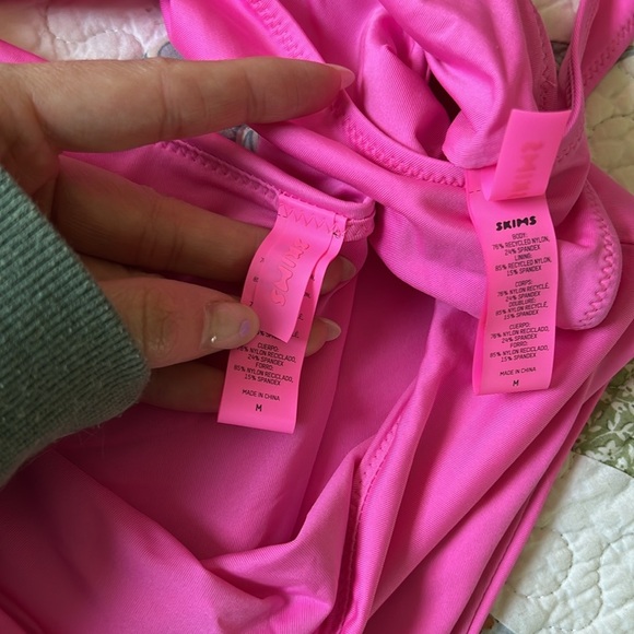 Skims pink bikini - Picture 3 of 3